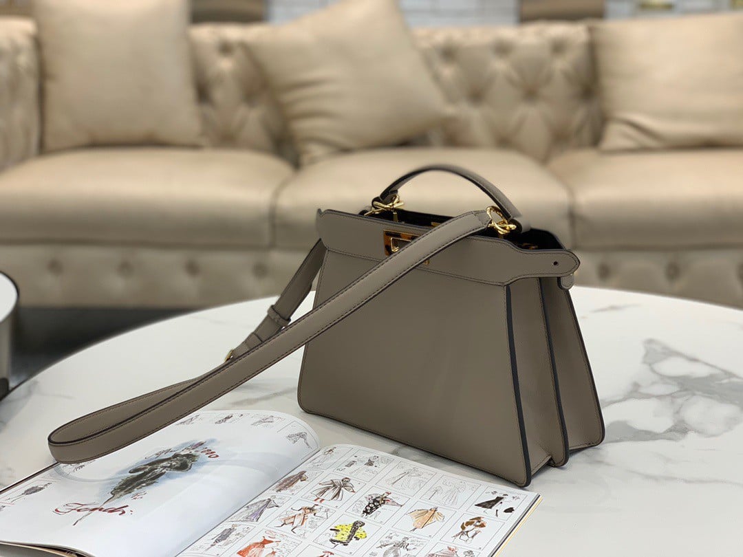 Fendi Peekaboo ISeeU Small Bag In Grey Calfskin