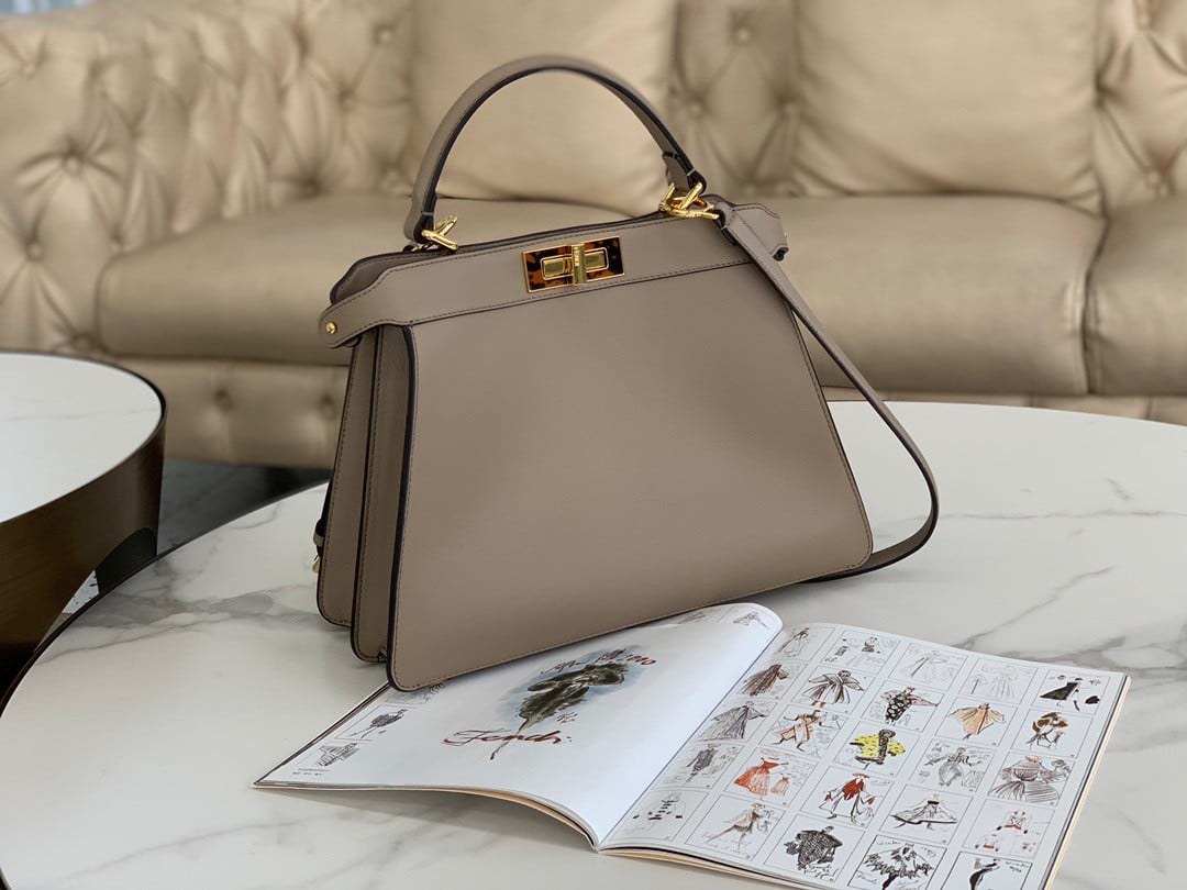 Fendi Peekaboo ISeeU Medium Bag In Grey Calfskin