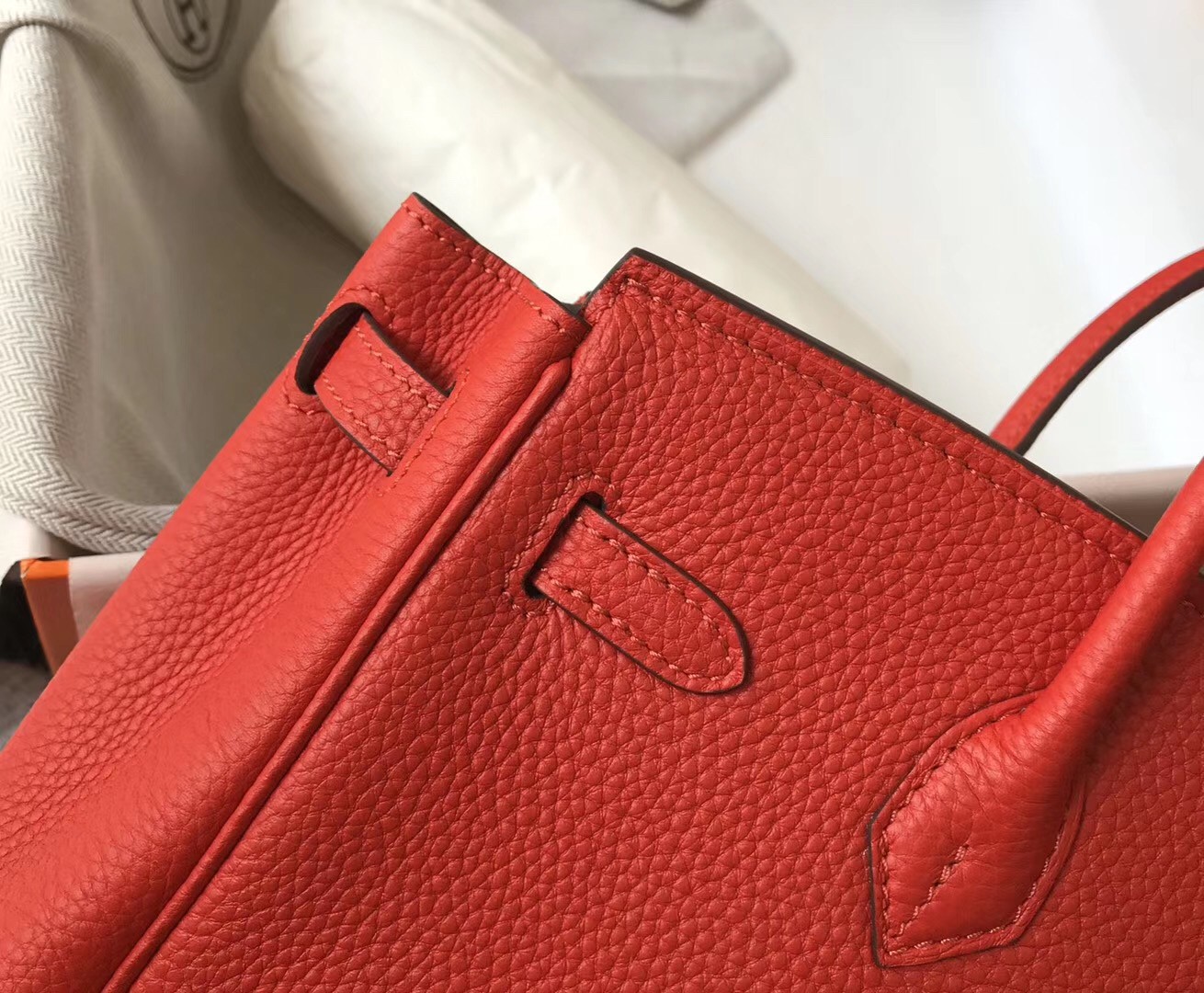 Hermes Birkin 25 Bag In Red Clemence Leather with GHW