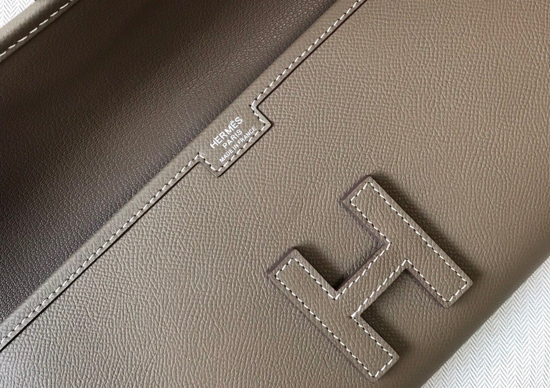 Hermes Jige Elan 29 Clutch Bag In Taupe Epsom Leather