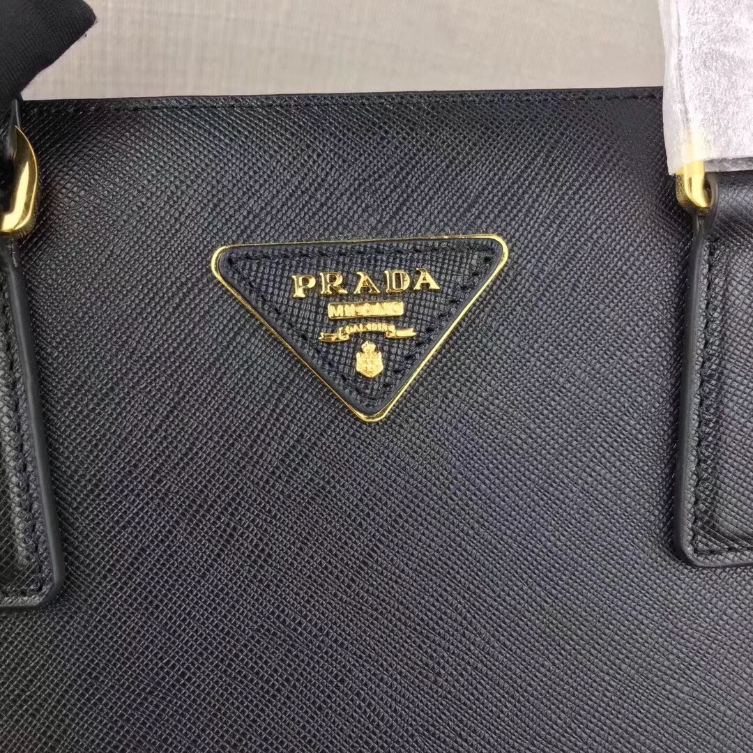 Prada Galleria Large Bag In Black Saffiano Leather