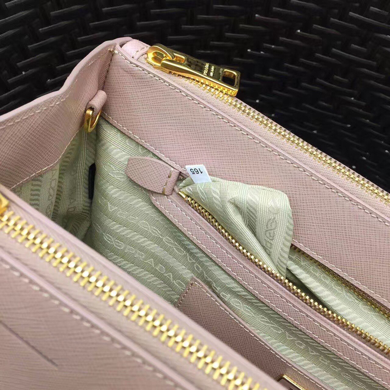 Prada Galleria Large Bag In Pink Saffiano Leather