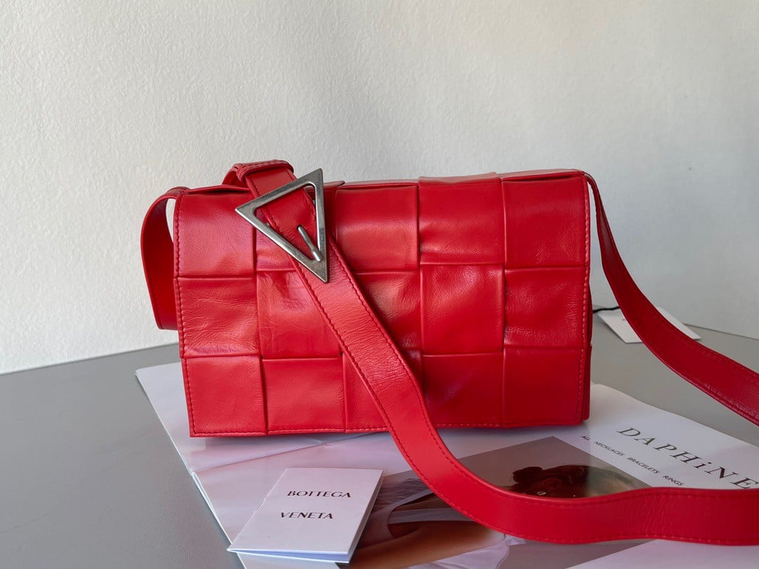 Bottega Veneta Cassette Bag In Red Wrinkled Intreccio Calfskin