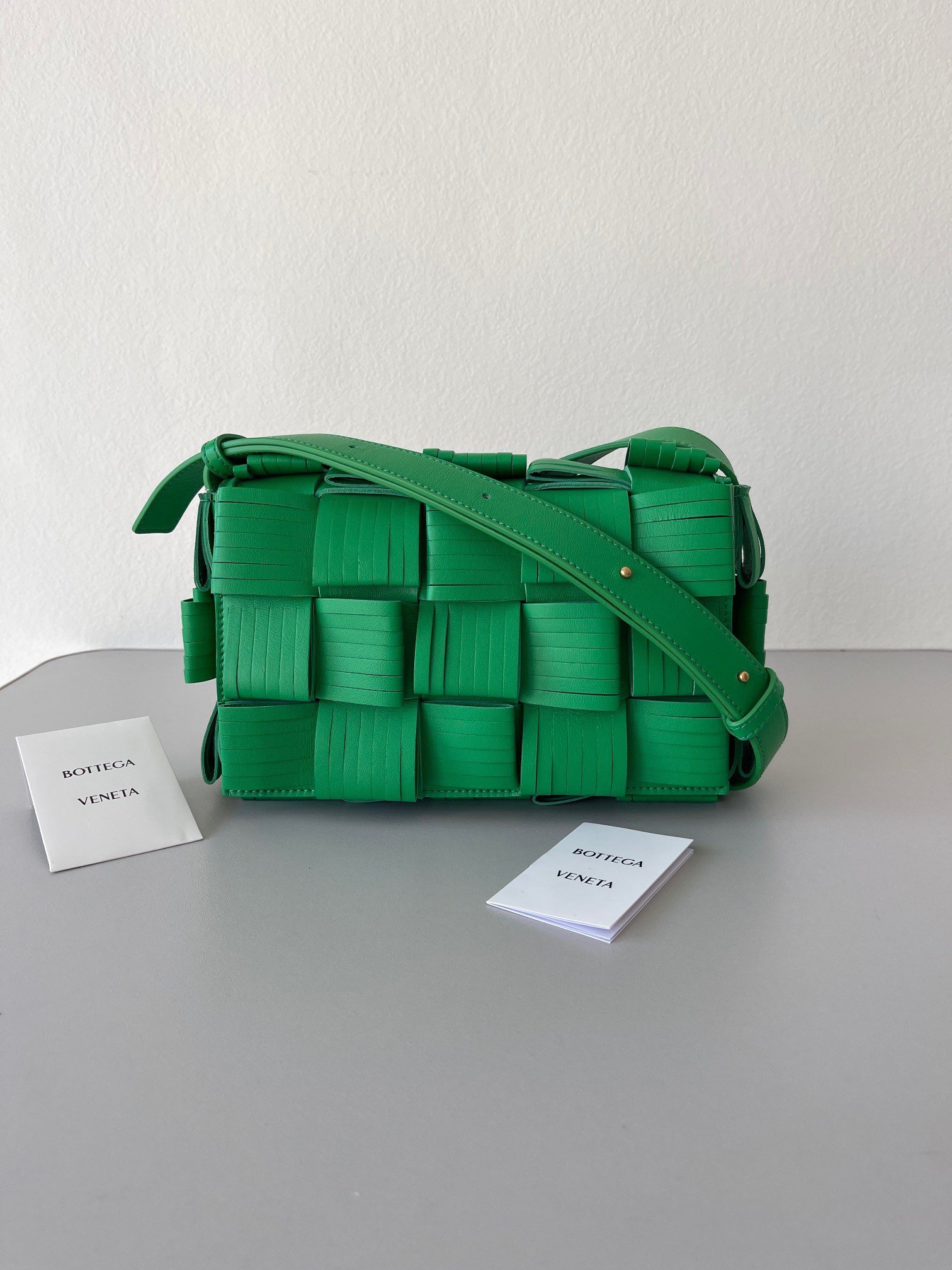 Bottega Veneta Cassette Fringed Bag In Parakeet Lambskin