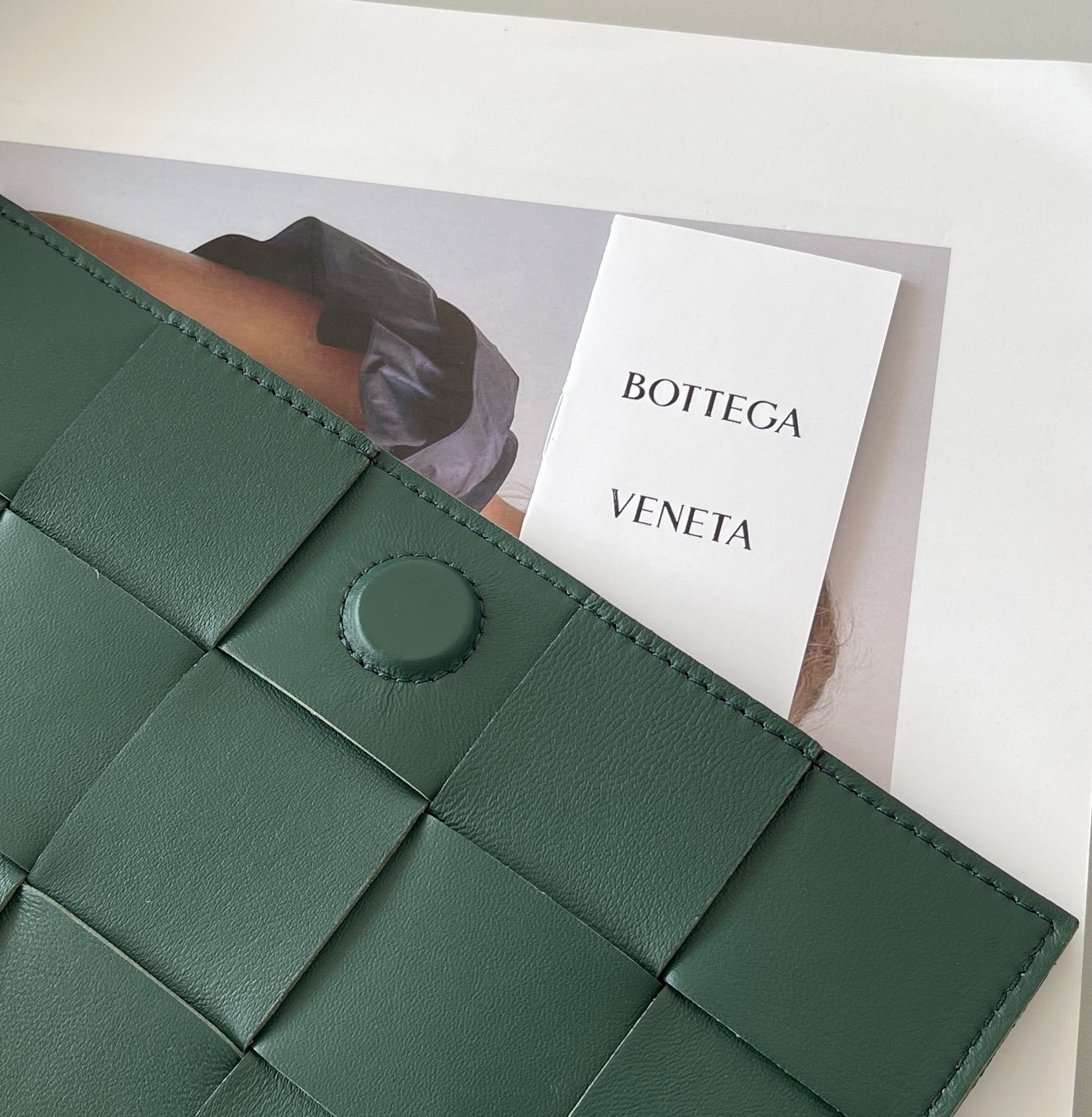 Bottega Veneta Cassette Bag In Raintree Intreccio Lambskin