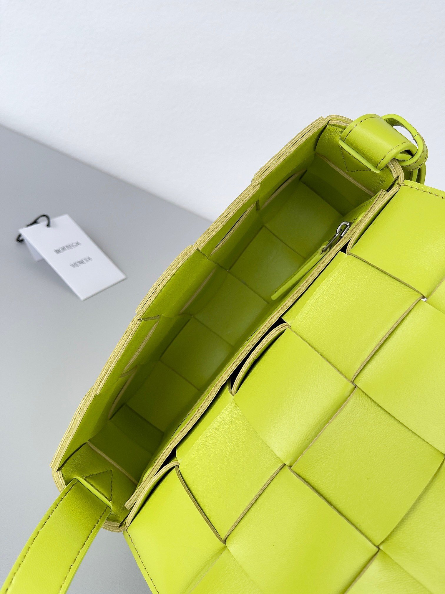 Bottega Veneta Cassett Bag In Acid Kiwi Intreccio Lambskin