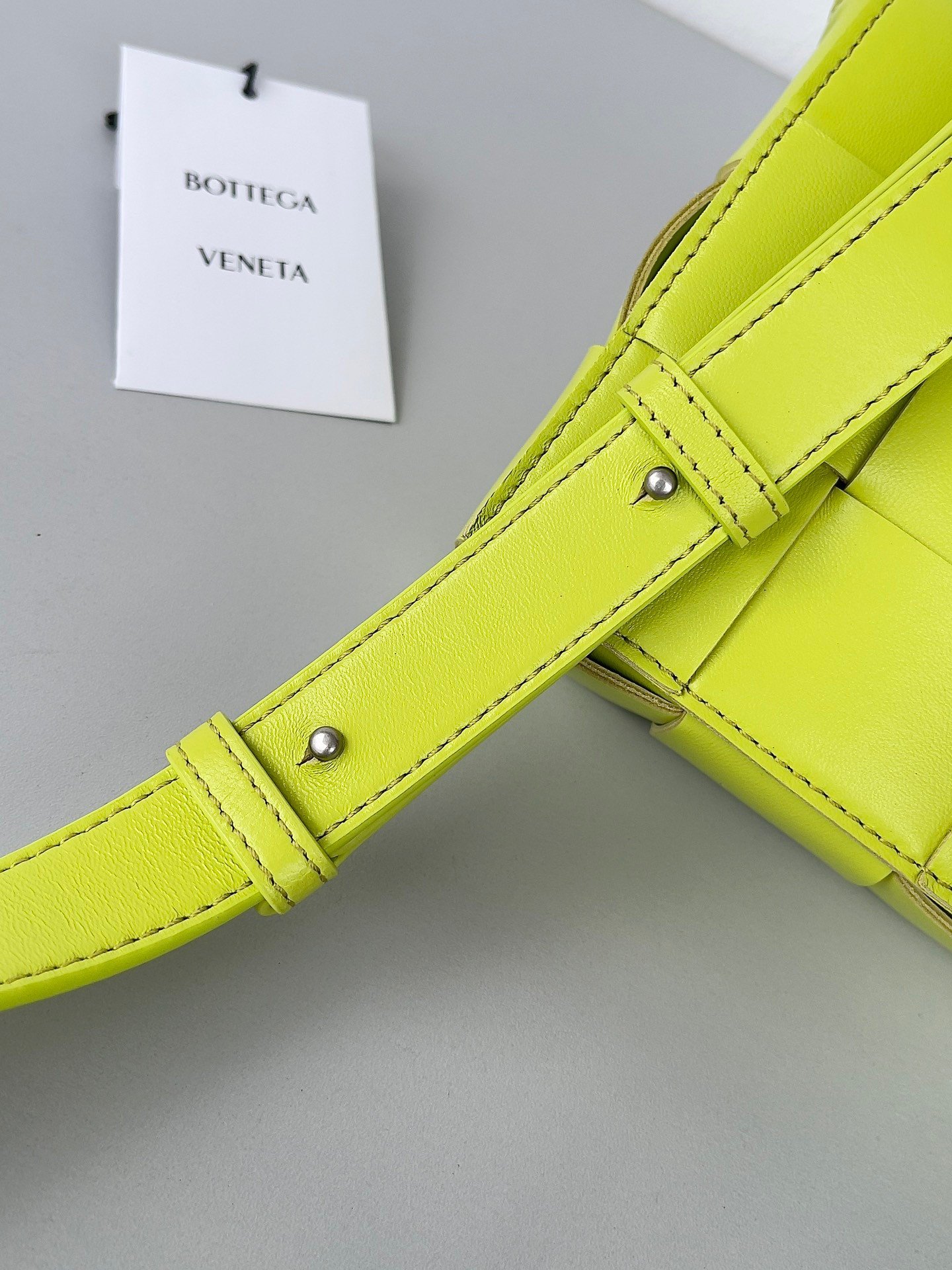 Bottega Veneta Cassett Bag In Acid Kiwi Intreccio Lambskin