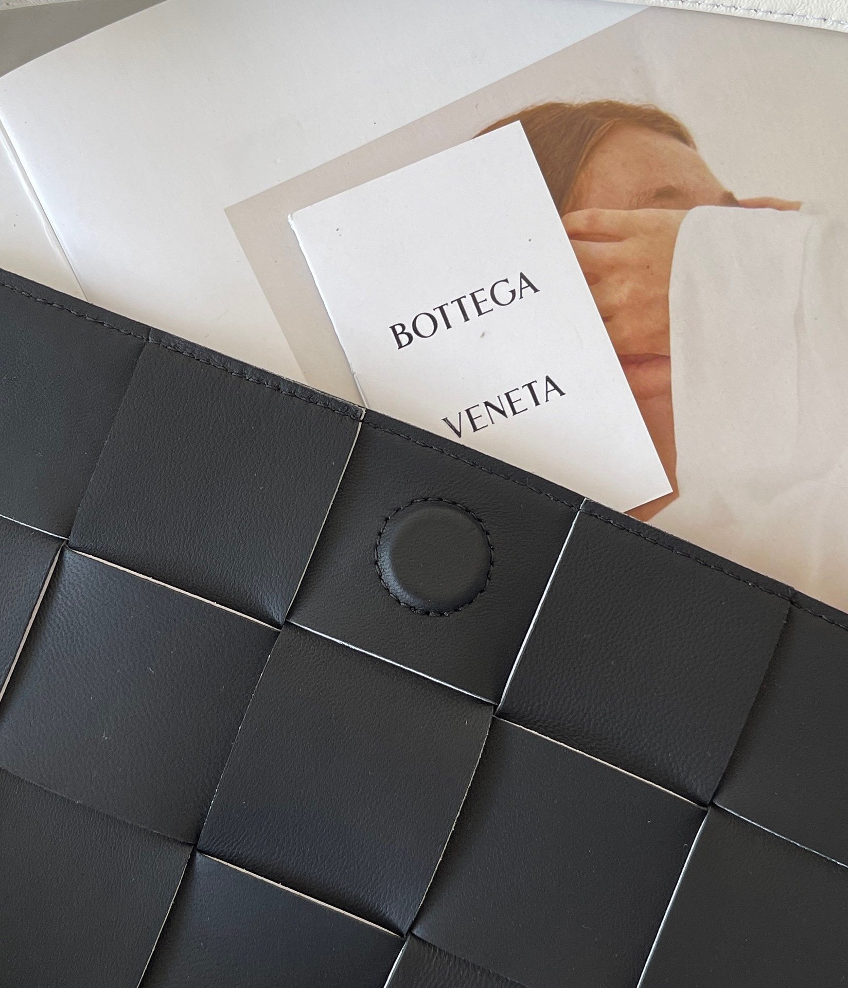 Bottega Veneta Cassett Bag In White Intreccio Lambskin