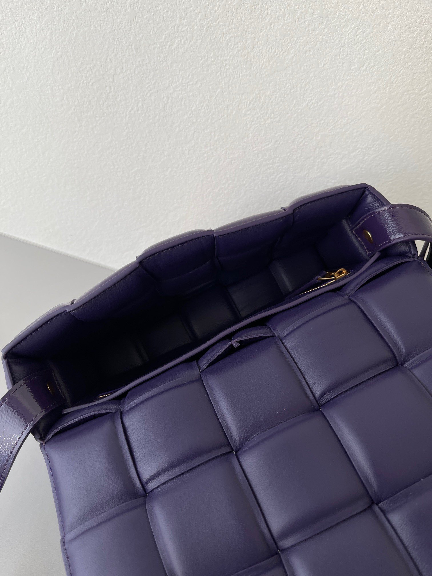 Bottega Veneta Padded Cassette Bag In Purple Intrecciato Deerskin