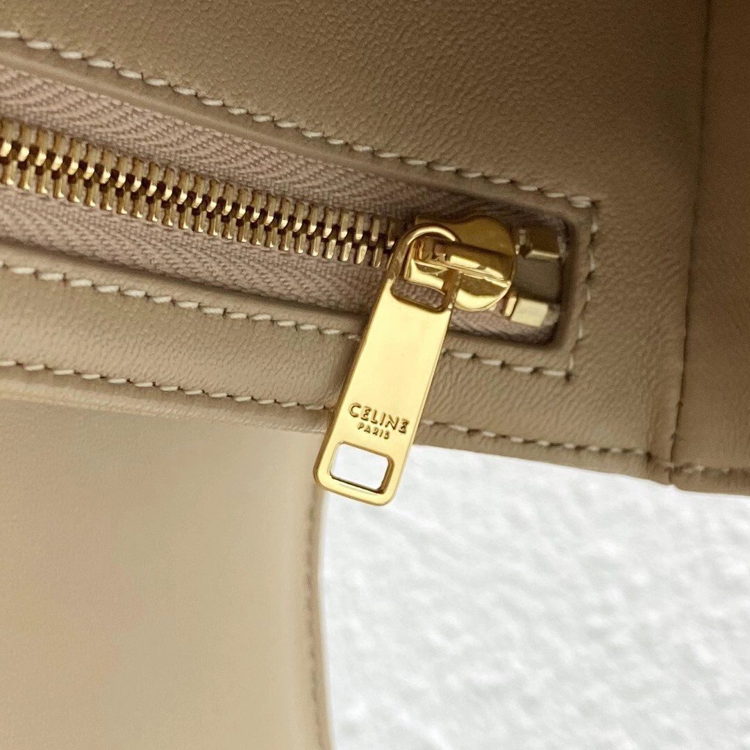 Celine Triomphe Medium Bag In Nude Smooth Calfskin