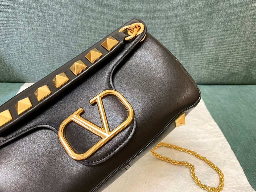 Valentino Stud Sign Shoulder Bag In Black Nappa Leather