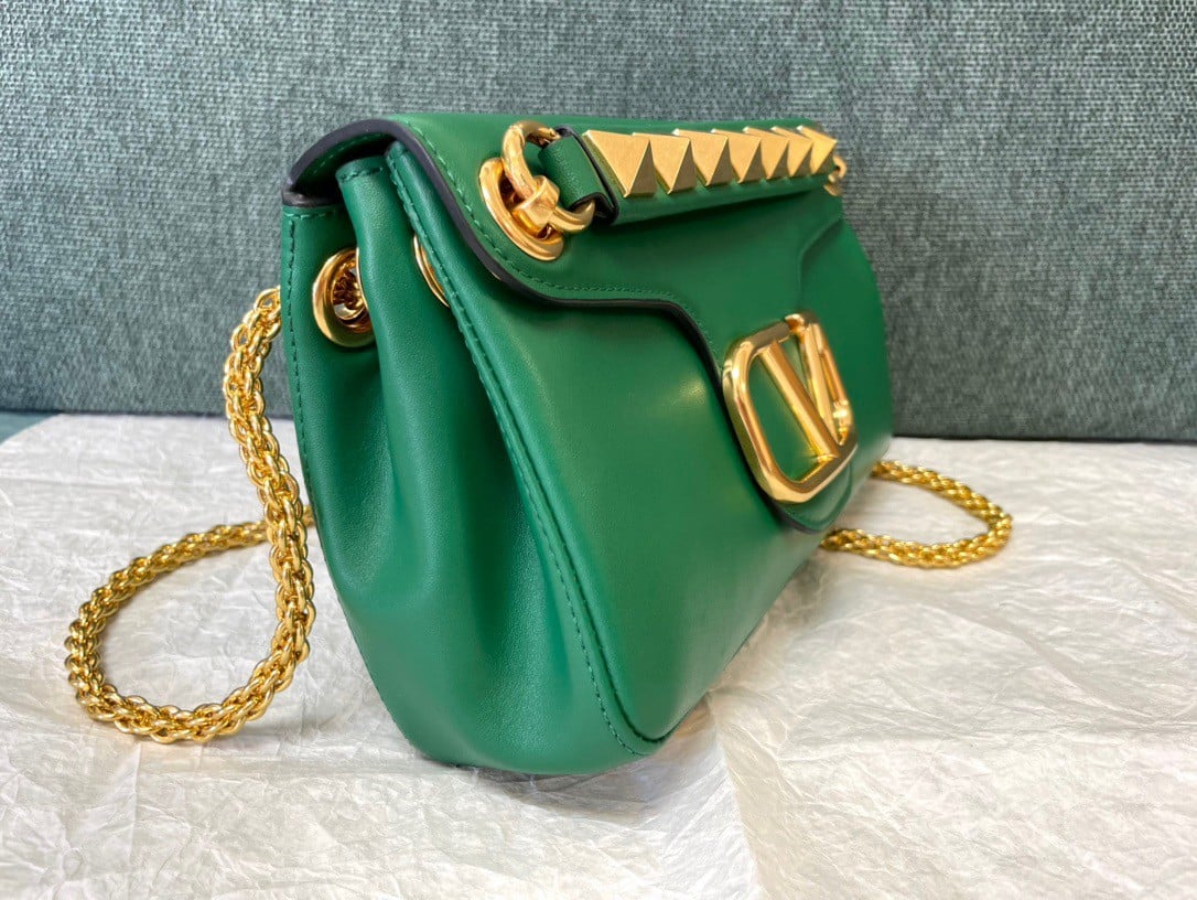 Valentino Stud Sign Shoulder Bag In Green Nappa Leather