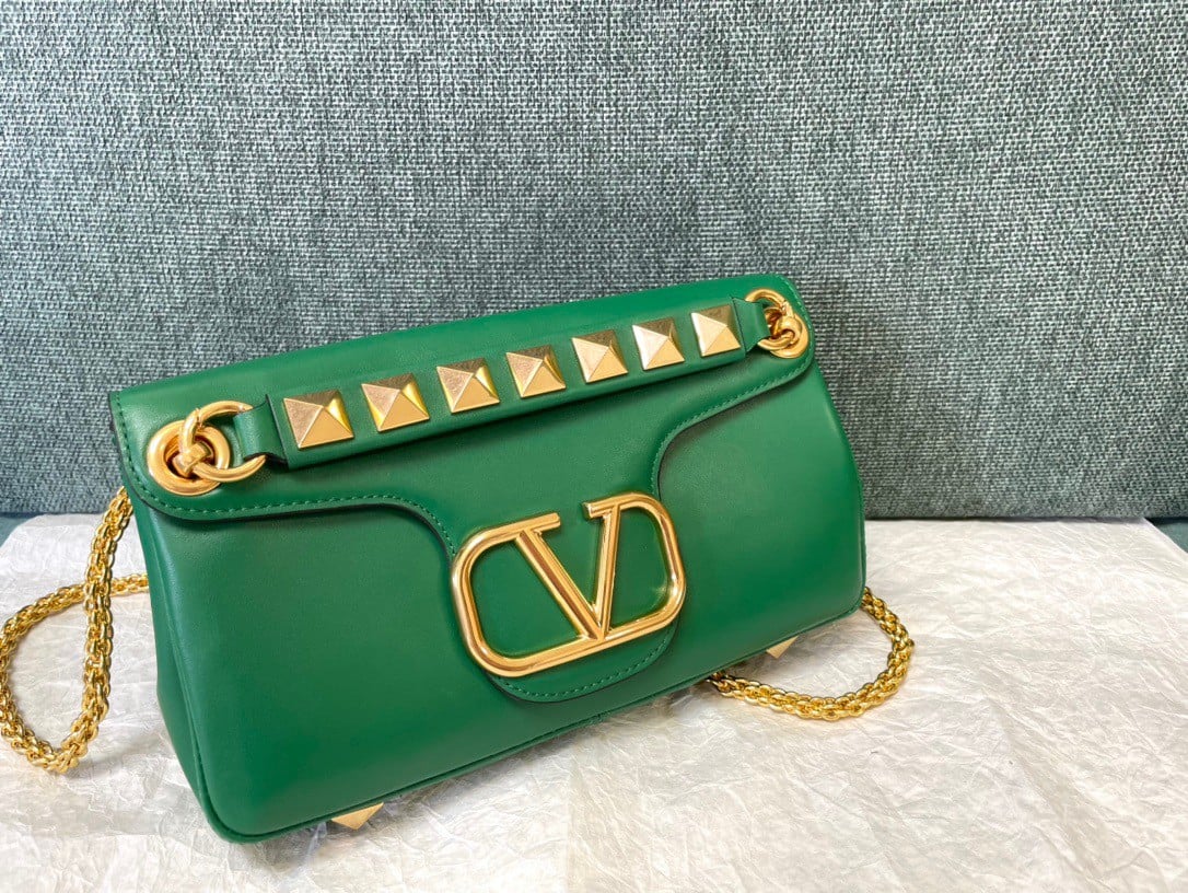 Valentino Stud Sign Shoulder Bag In Green Nappa Leather