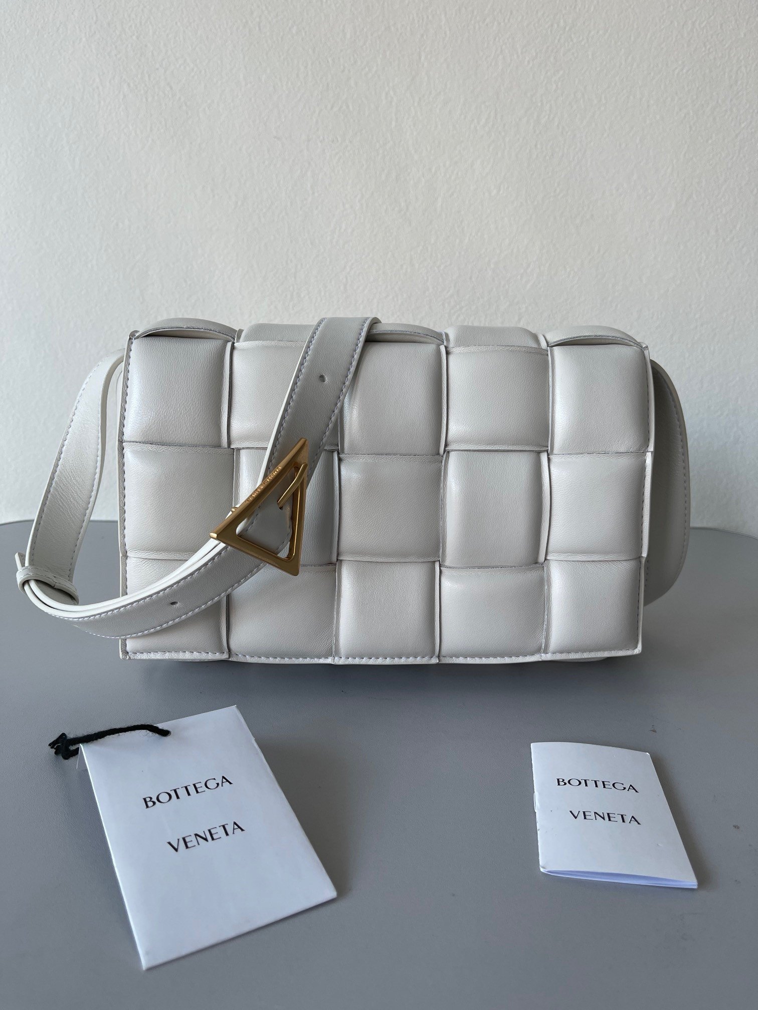 Bottega Veneta Padded Cassette Bag In White Intrecciato Lambskin