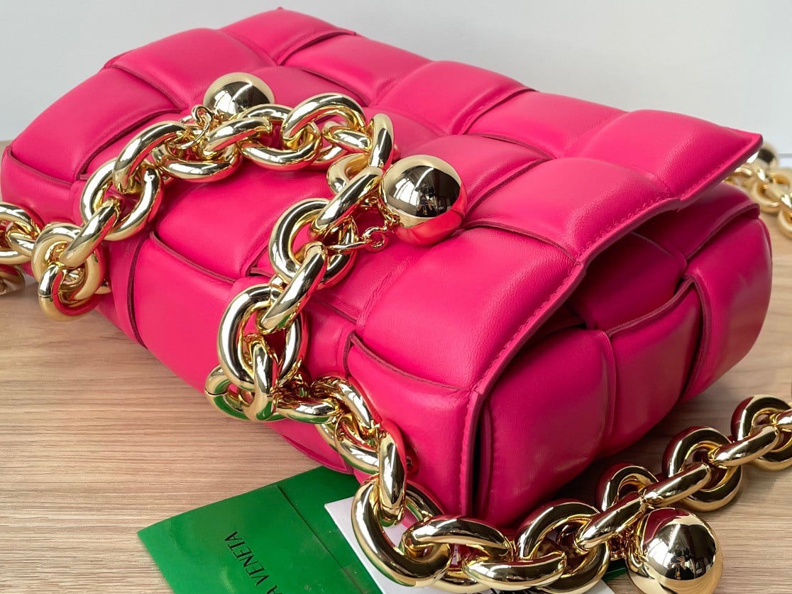 Bottega Veneta Chain Cassette Bag In Lollipop Intrecciato Lambskin