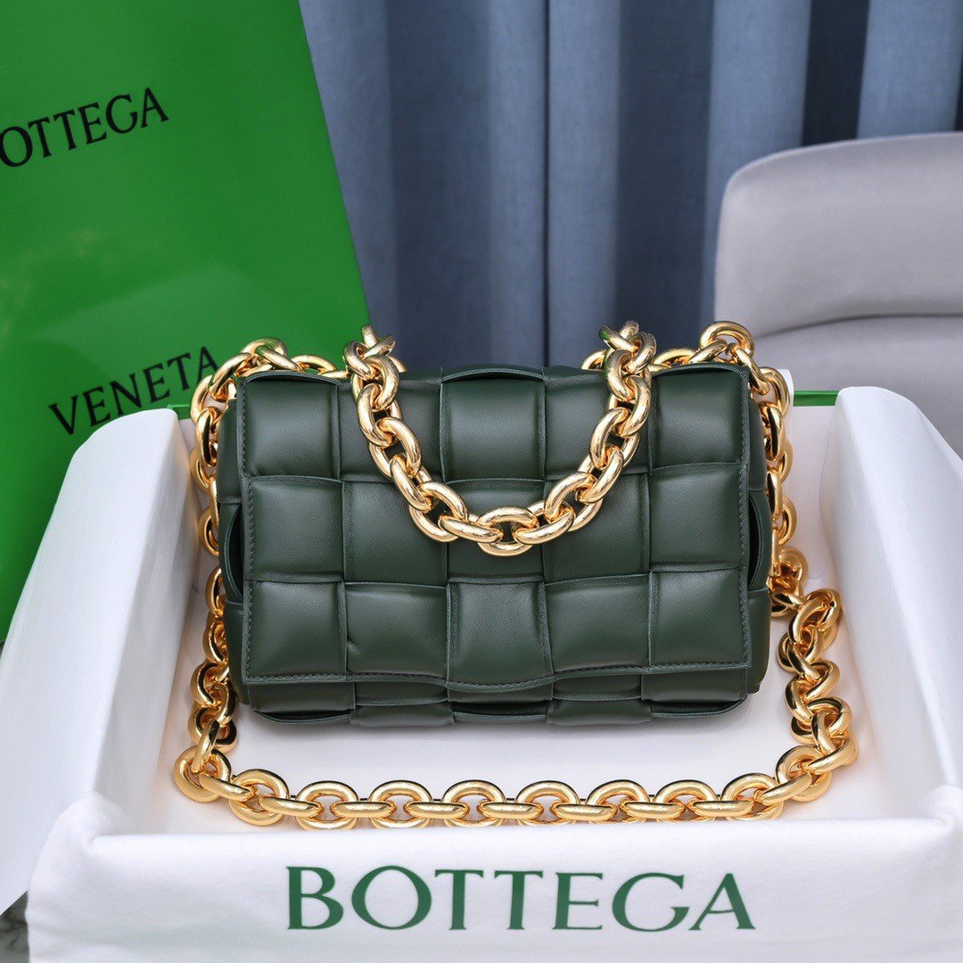 Bottega Veneta Chain Cassette Bag In Raintree Intrecciato Lambskin