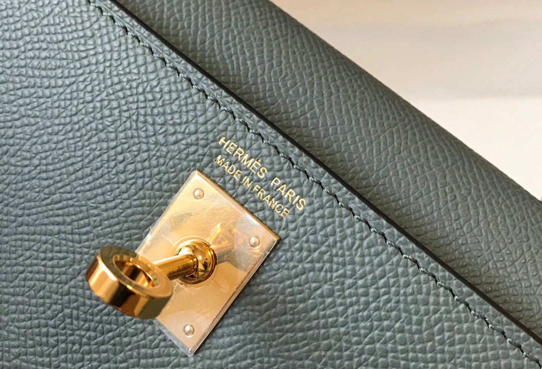 Hermes Kelly Mini II Sellier Bag In Vert Amande Epsom Leather GHW