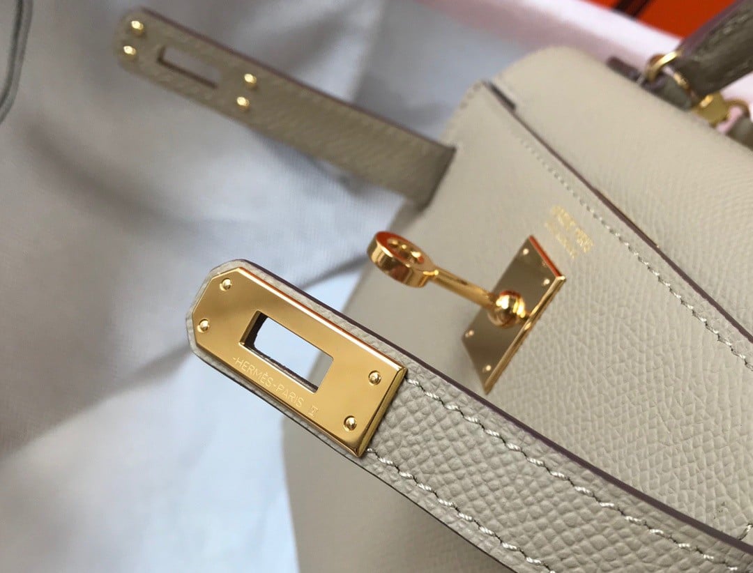 Hermes Kelly Mini II Sellier Bag In Tourterelle Epsom Leather GHW