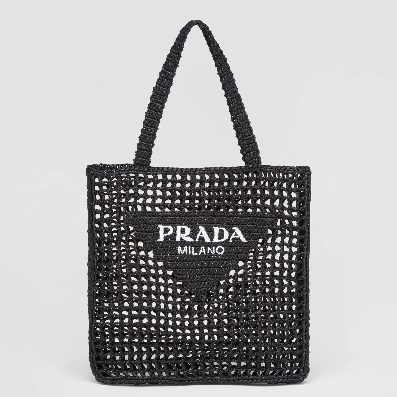 Prada Small Tote Bag In Black Woven Raffia