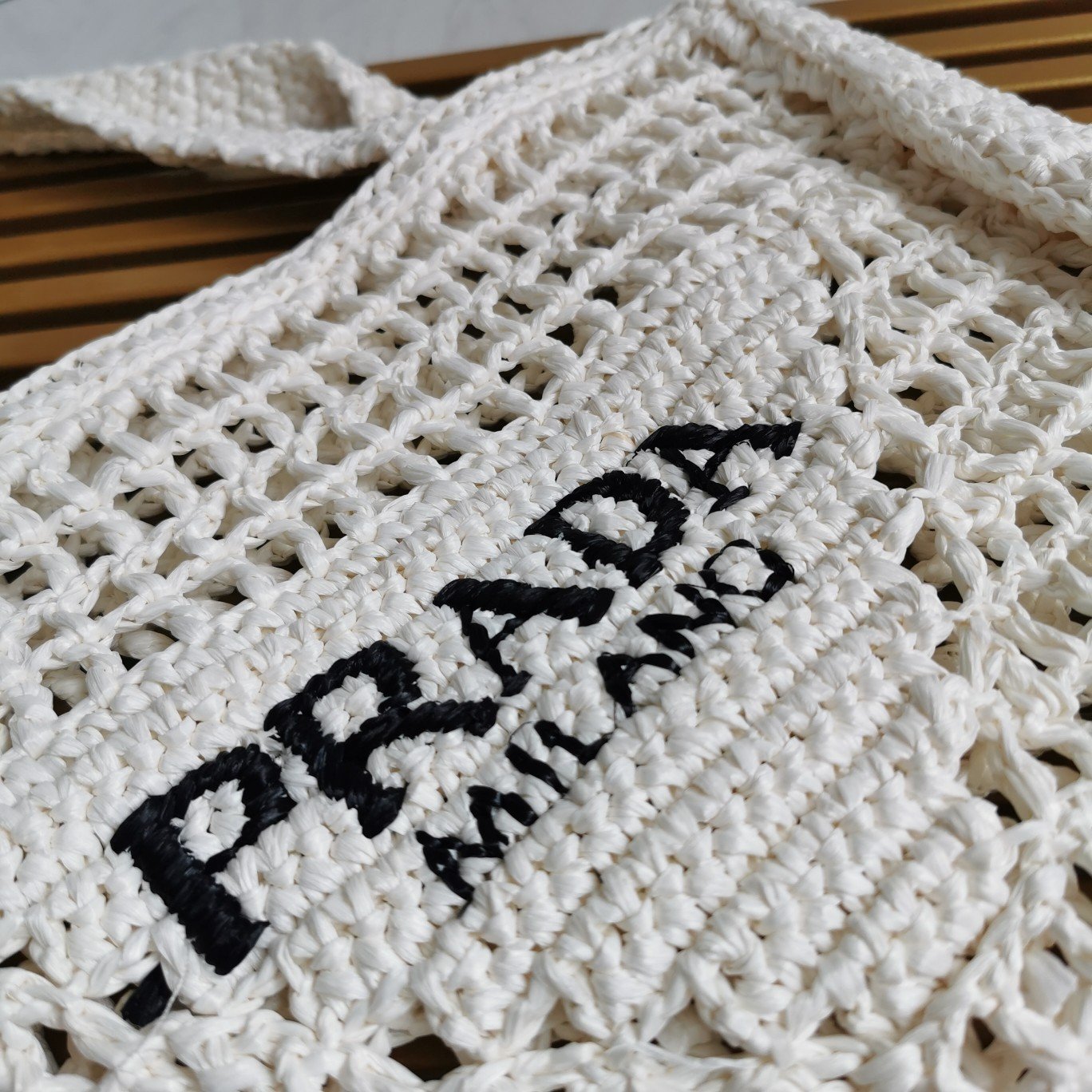 Prada Small Tote Bag In White Woven Raffia