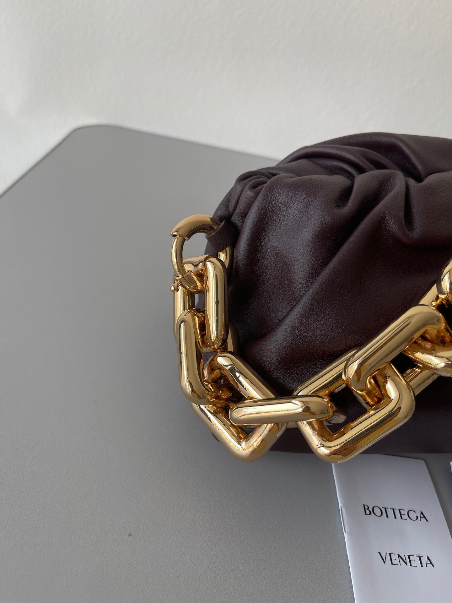 Bottega Veneta The Chain Pouch Bag In Fondant Calfskin