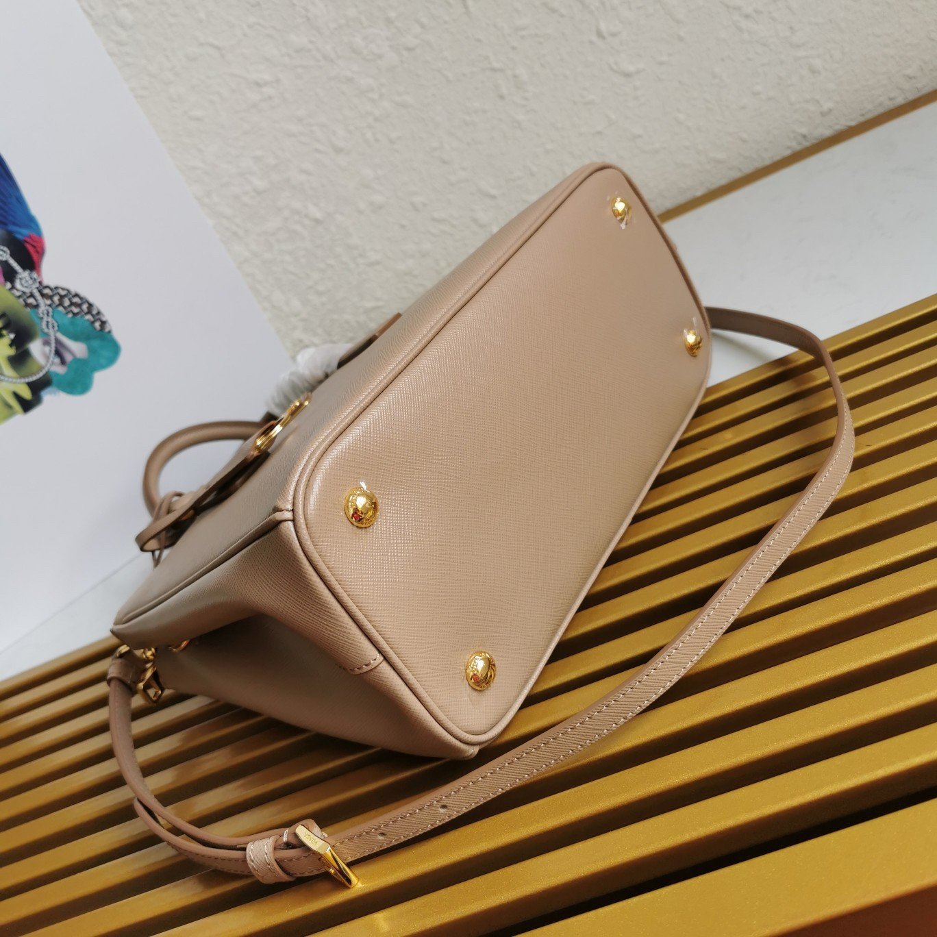 Prada Galleria Medium Bag In Beige Saffiano Leather