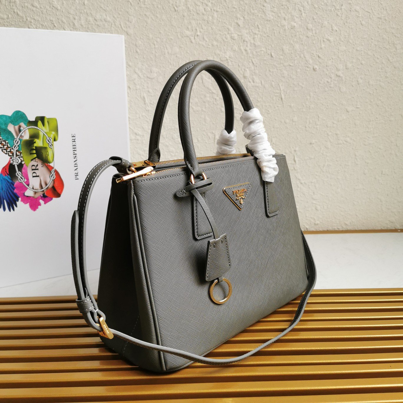 Prada Galleria Medium Bag In Grey Saffiano Leather