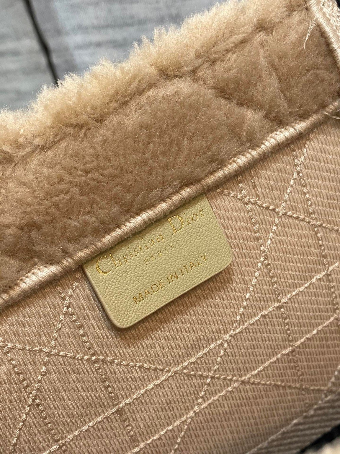 Dior Large Book Tote Bag In Beige Cannage Shearling