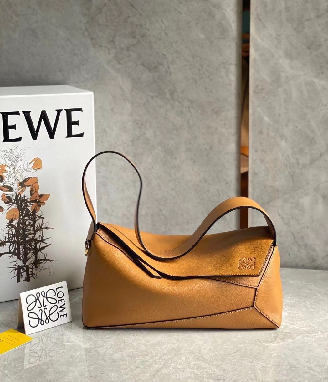 Loewe Puzzle Hobo Bag In Brown Nappa Calfskin