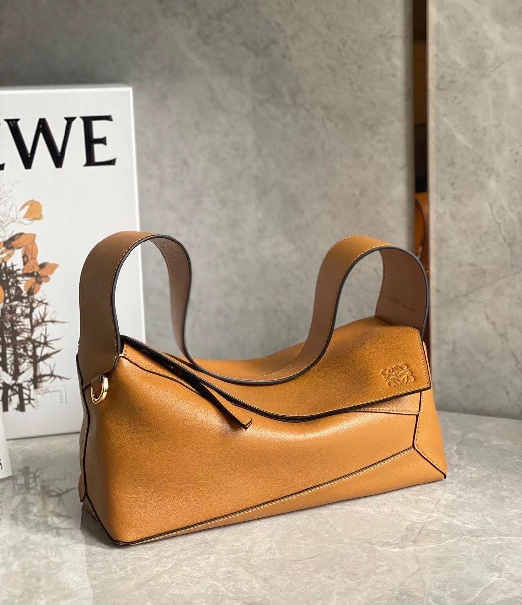 Loewe Puzzle Hobo Bag In Brown Nappa Calfskin