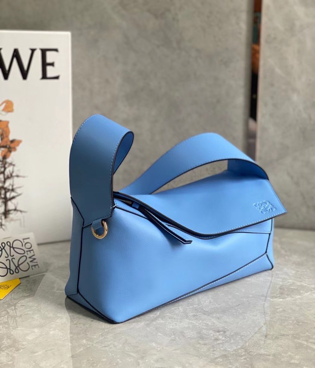 Loewe Puzzle Hobo Bag In Blue Nappa Calfskin