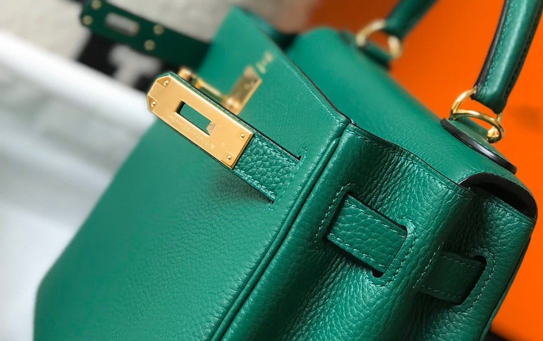 Hermes Kelly 25cm Retourne Bag in Malachite Clemence Leather GHW