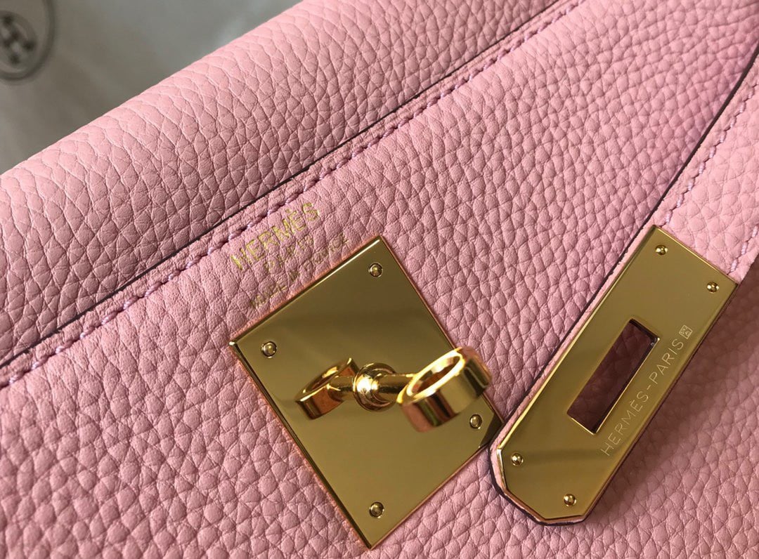 Hermes Kelly 25cm Retourne Bag in Pink Clemence Leather GHW