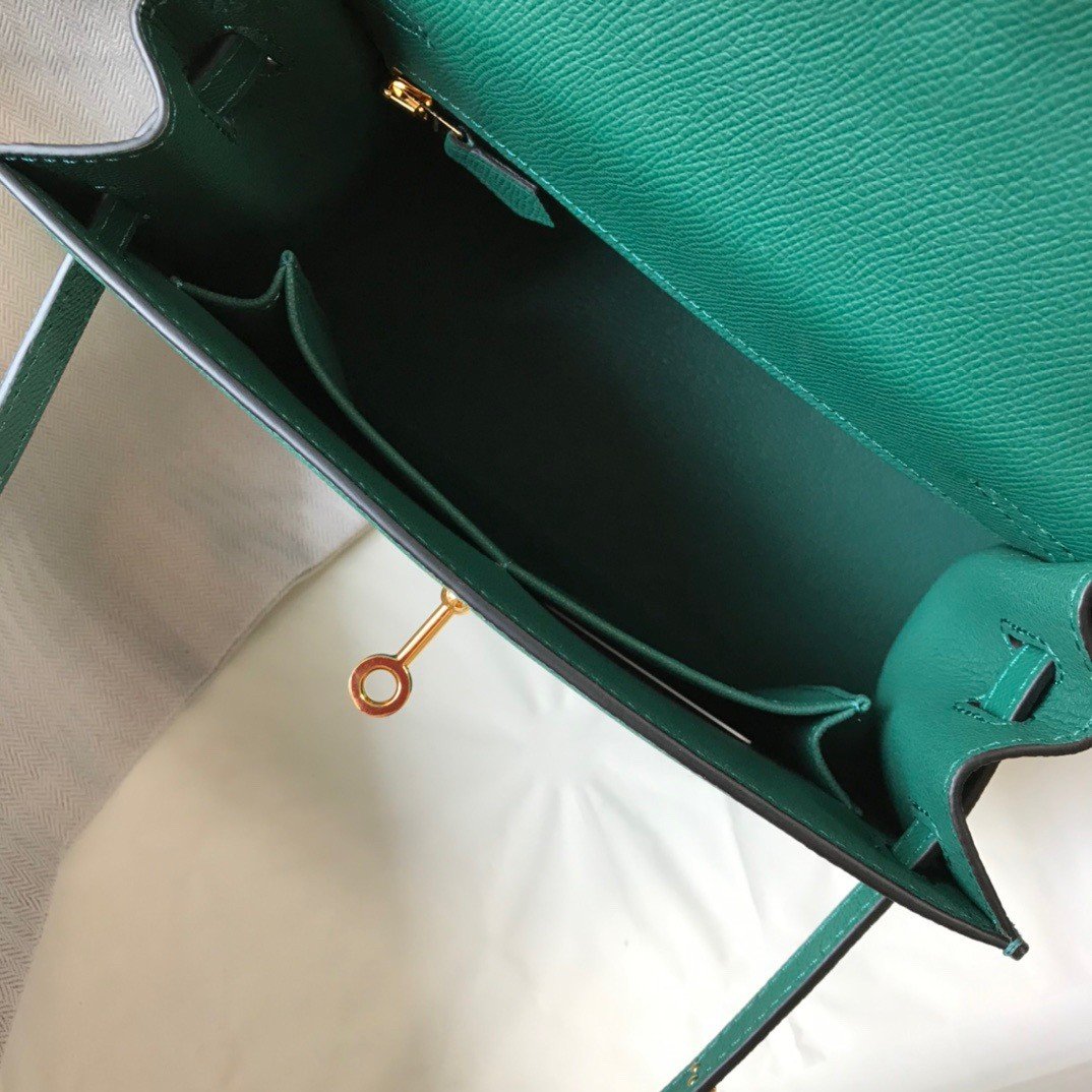 Hermes Kelly 25cm Sellier Bag in Malachite Epsom Calfskin GHW