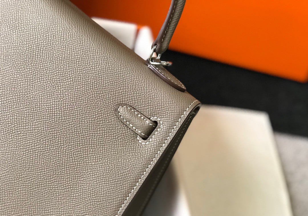 Hermes Kelly 25cm Sellier Bag in Taupe Epsom Calfskin GHW