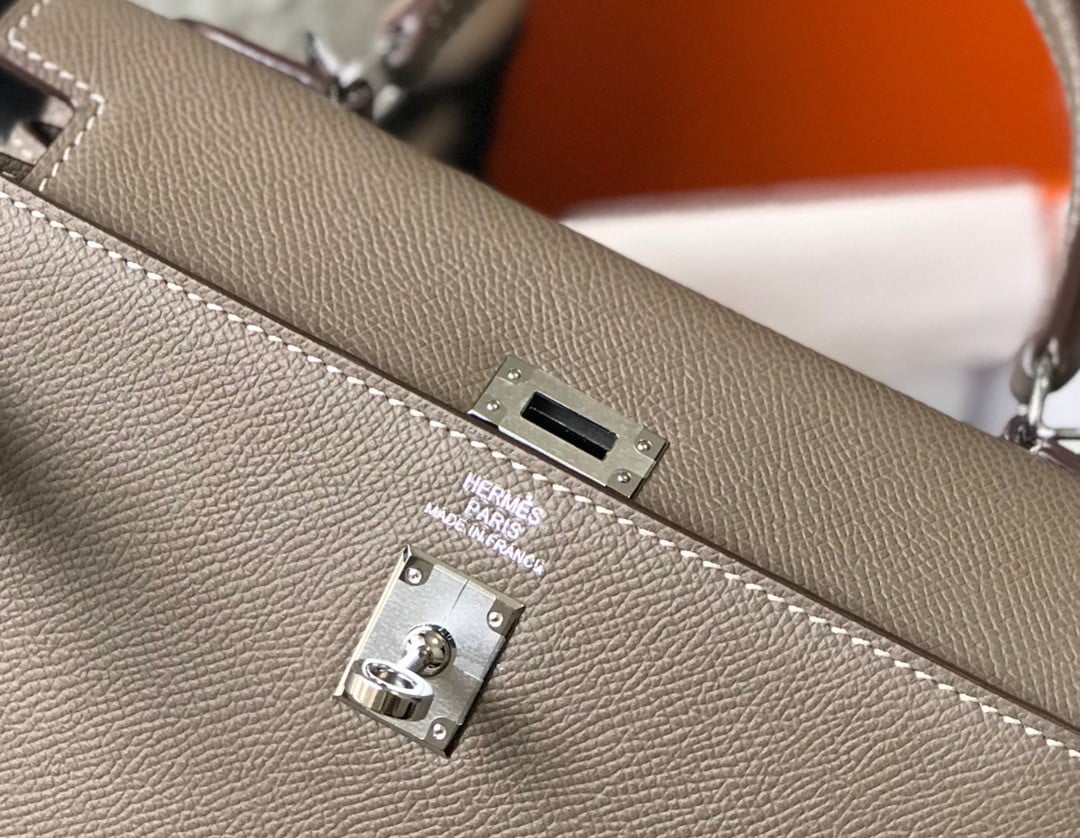 Hermes Kelly 25cm Sellier Bag in Taupe Epsom Calfskin PHW