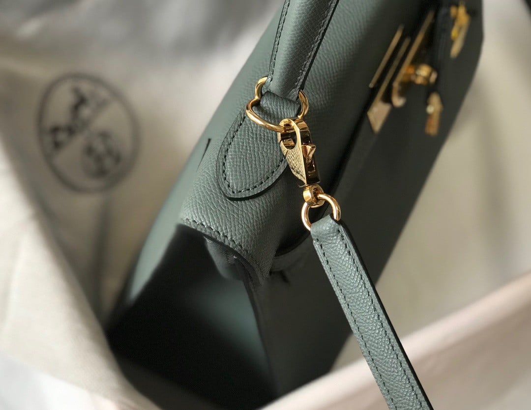 Hermes Kelly 25cm Sellier Bag in Vert Amande Epsom Calfskin GHW