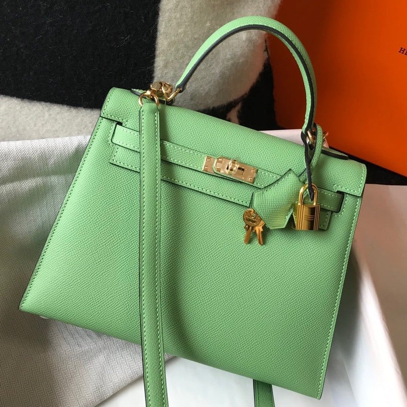 Hermes Kelly 25cm Sellier Bag in Vert Criquet Epsom Calfskin GHW