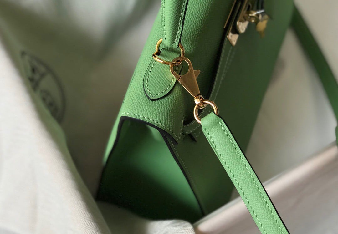 Hermes Kelly 25cm Sellier Bag in Vert Criquet Epsom Calfskin GHW