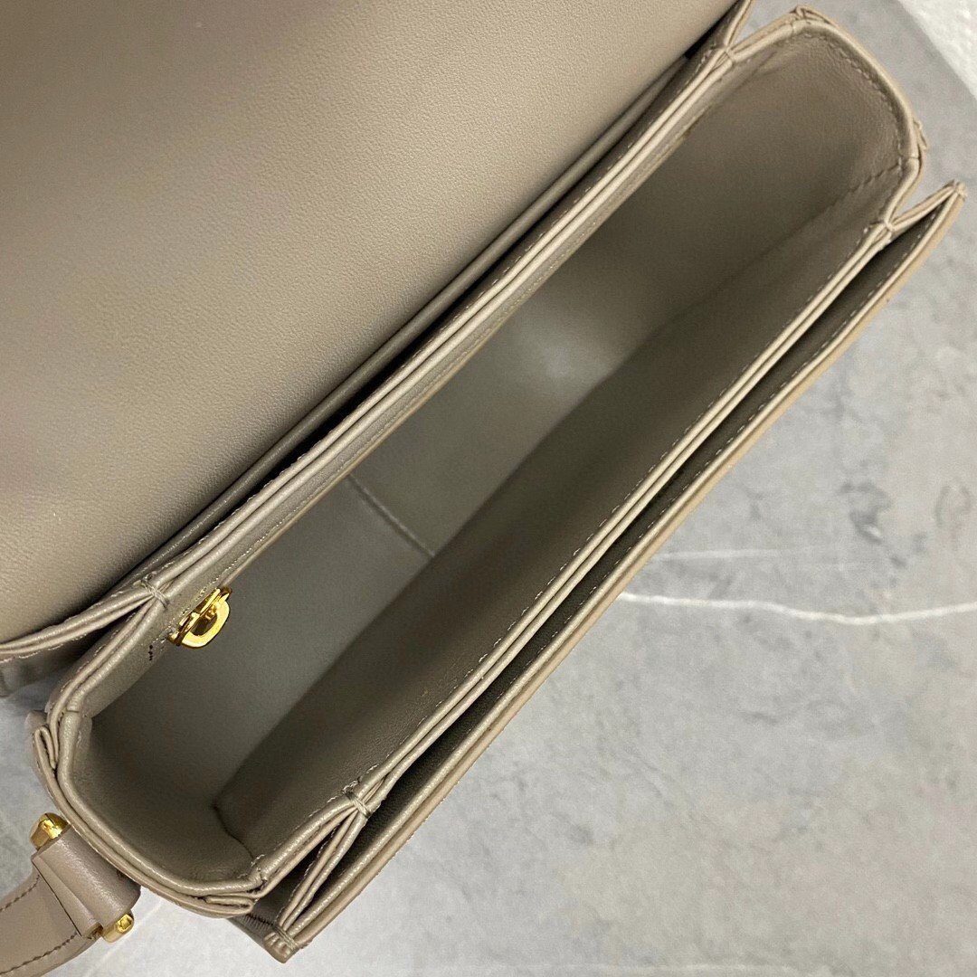 Celine Triomphe Teen Bag In Grey Leather