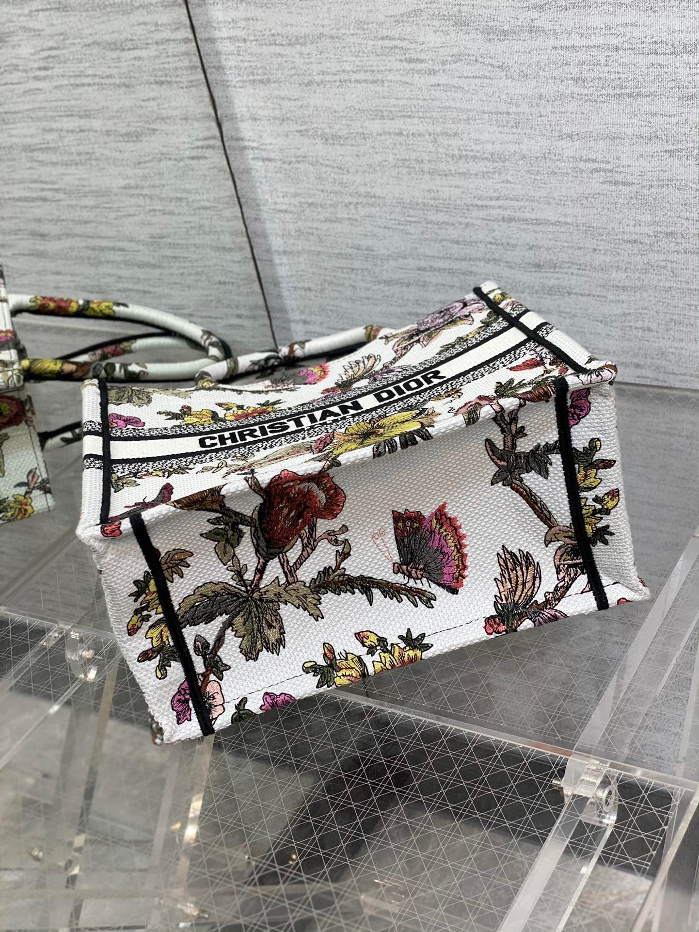 Dior Small Book Tote Bag In White Jardin Botanique Embroidery