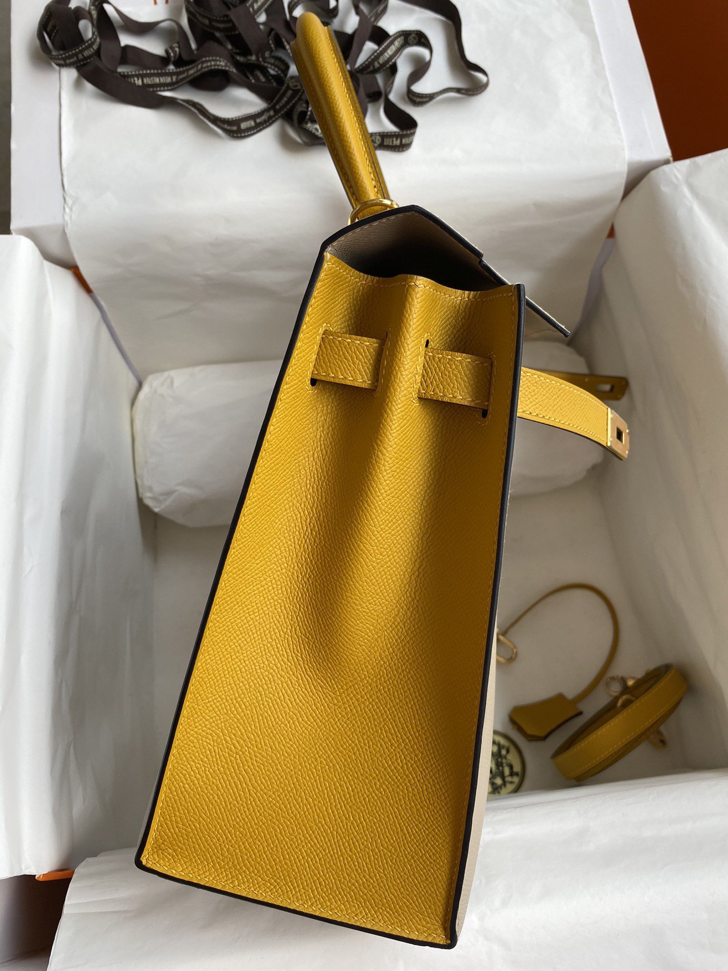 Hermes Kelly Sellier 32 Bicolor Bag in Trench and Yellow Epsom Calfskin