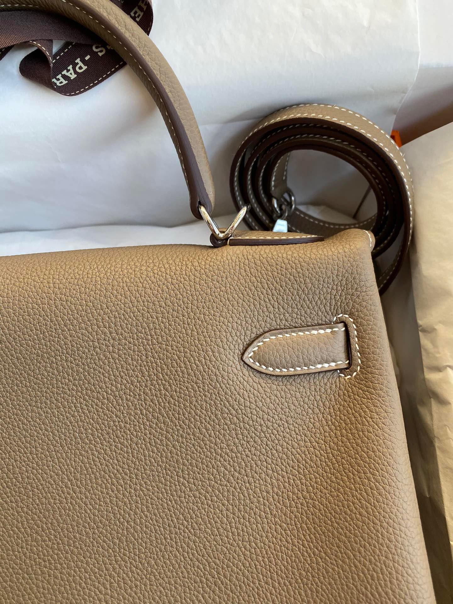 Hermes Kelly Retourne 32 Handmade Bag In Taupe Clemence Leather