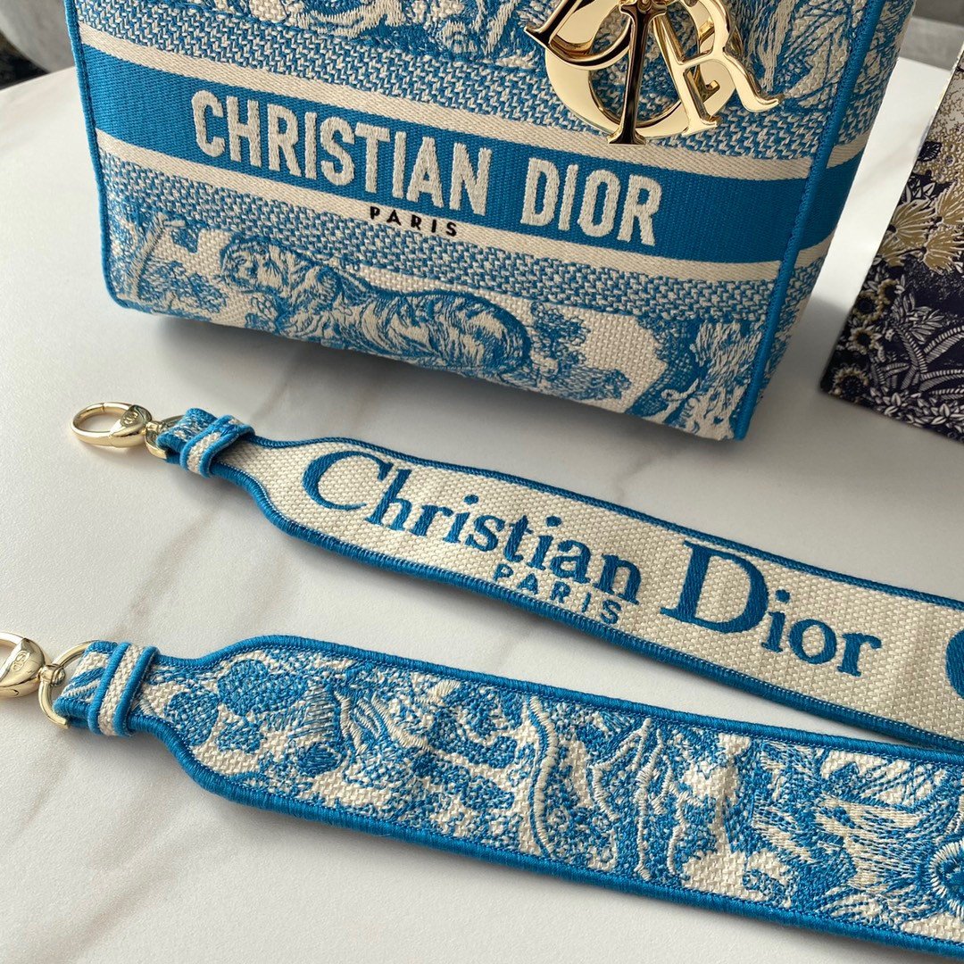 Dior Lady D-Lite Medium Bag In Blue Toile de Jouy Canvas