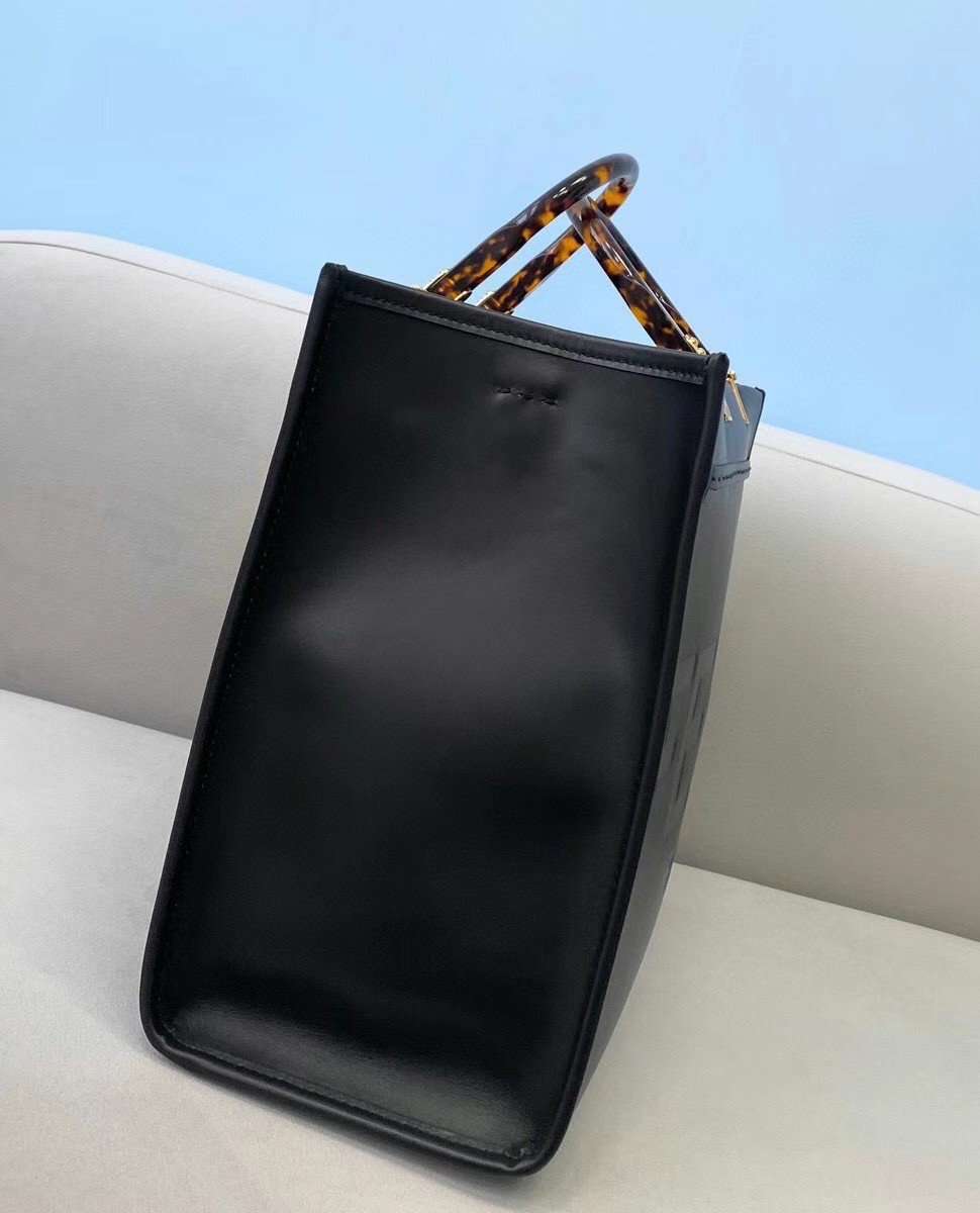 Fendi Sunshine Medium Tote Bag In Black Calfskin