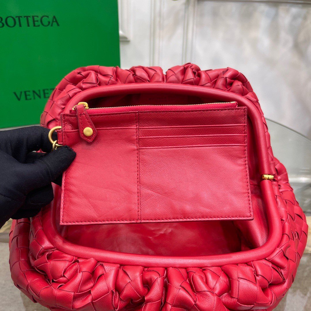 Bottega Veneta Large Pouch Clutch Bag In Red Intrecciato Lambskin