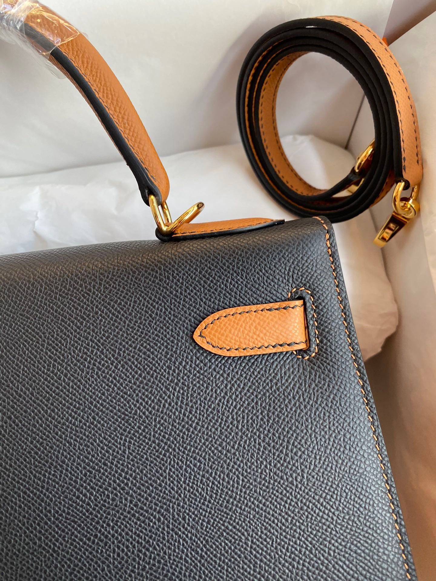 Hermes Kelly Sellier 28 Bicolor Bag in Black and Gold Epsom Calfskin