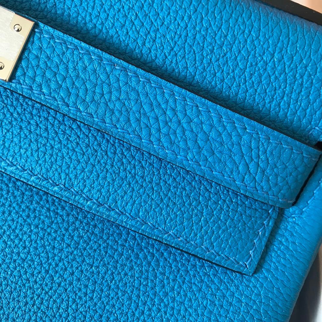 Hermes Kelly Retourne 28 Handmade Bag In Blue Zanzibar Clemence Leather