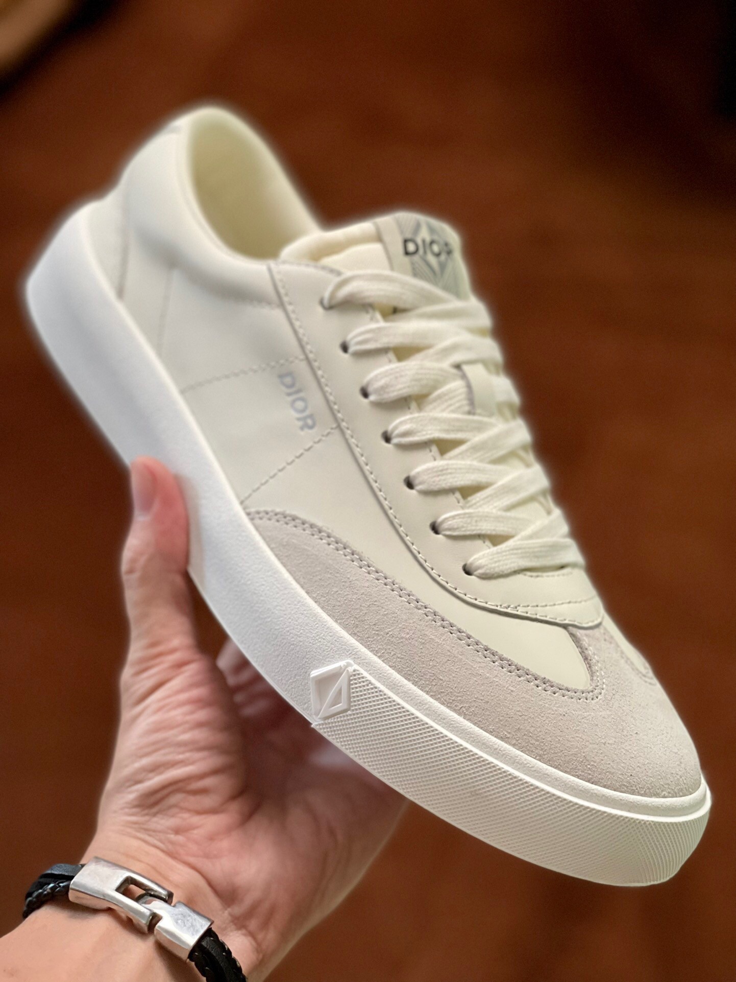 Dior Men's B101 Sneakers In Cream Calfskin