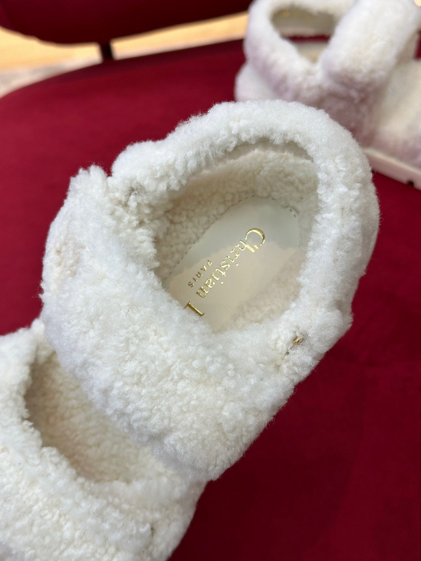 Dior Dioract Sandals In White Shearling